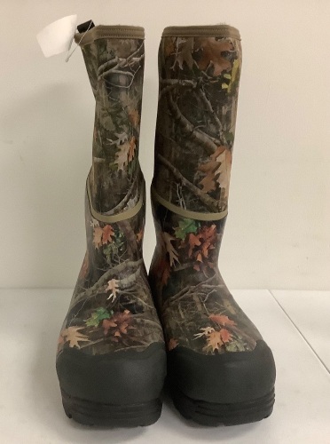 Camo Rubber Boots, Size 11M, E-Comm Return - Lot 229