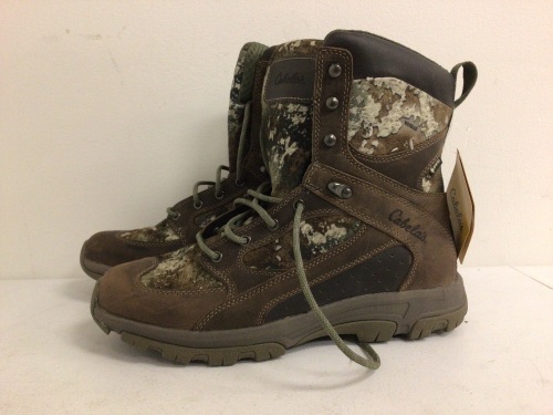 Mens Hunting Boots, 9, E-Commerce Return, Broken Lace Hook, Sold as is - Lot 307