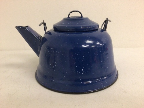 Tea Kettle, Appears New, Sold as is - Lot 269