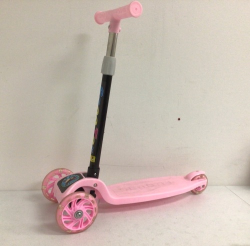 Kids Scooter, E-Commerce Return, Sold as is - Lot 339