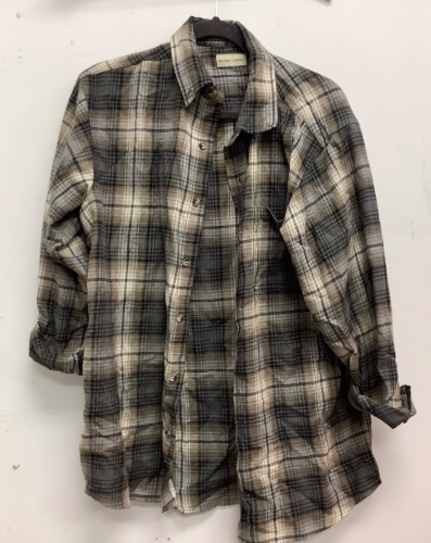 Hobbs Creek Men's Flannel Shirt, M, Appears New, Sold as is - Lot 596