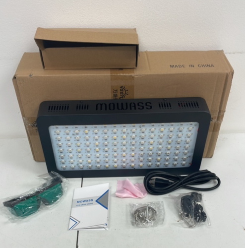 Mowass LED Growing Lamp with 120 LEDs, New - Lot 41
