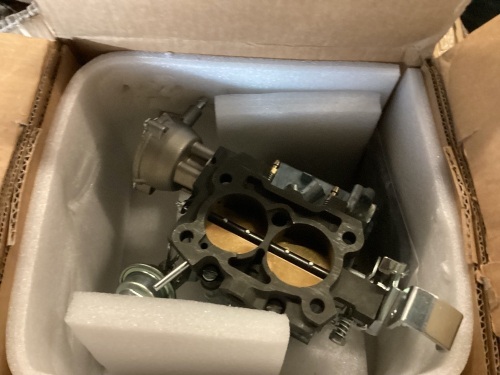 Carburetor For Rochester Type 2GC 2 Barrel Chevrolet 350 5.7L 400 6.6L Engine, May Be Missing Hardware - Lot 424