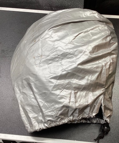 Lot of 4 Car Windshield Covers - Lot 425