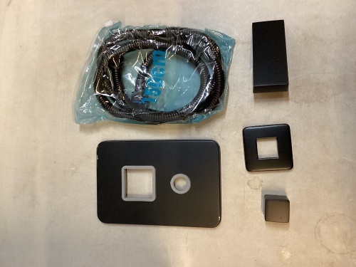 Shower Faucet Kit - Lot 812