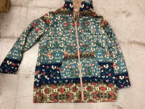 Ladies' Floral Furry Lined Hooded Jacket, Size 5XL - Lot 413