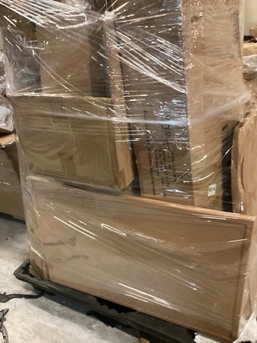Salvage Pallet, Broken Or Missing Main Parts - Lot 95