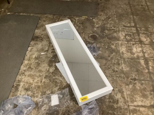 Mirror - Lot 8292