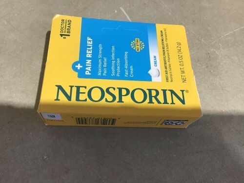 Case of (72) Neosporin +Pain Relief Antibiotic Cream - Exp 03/2023 - Lot 133