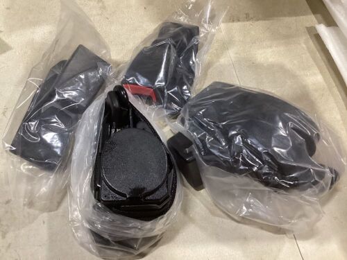 Lot of (2) Universal 3-Point Retractable Seat Belts - Lot 316
