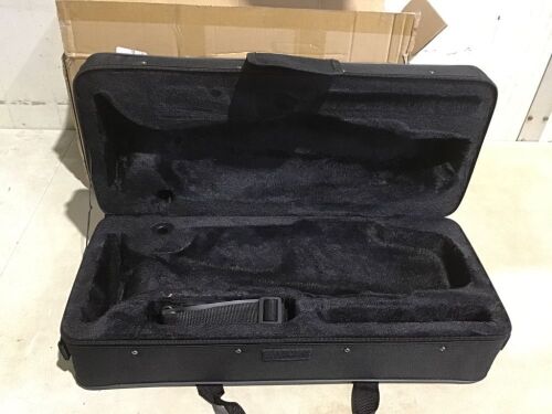 Trumpet Case with Shoulder Strap - Lot 439