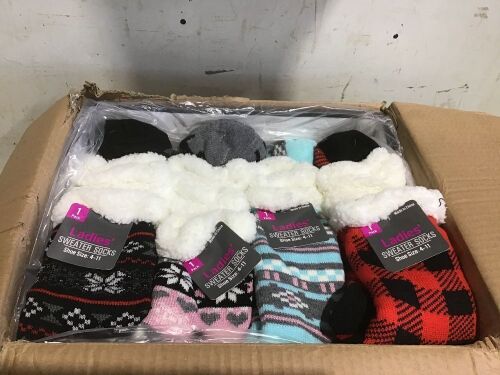Case of (12) Ladies Sweater Knit Slipper Sock w/Grippers - Lot 539