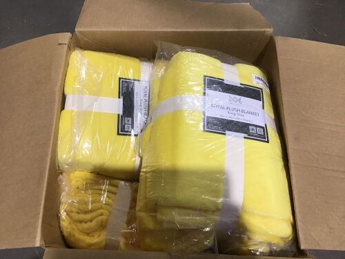Case of (7) MerryLife Royal Plush King Size Blanket - Lot 734
