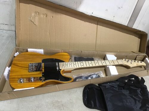 Electric Guitar  - Lot 925