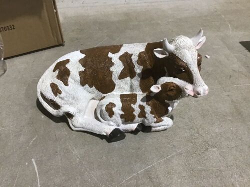 Cow Garden Decoration  - Lot 999
