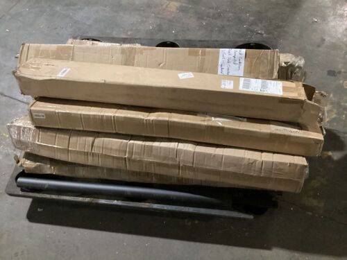 Lot of Roof Rack Crossbars - Uninspected  - Lot 911