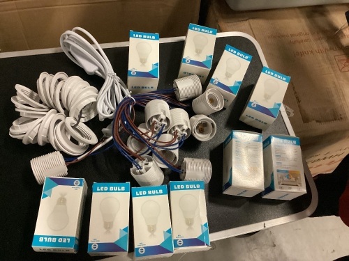 Vanity Light Bulb Set - Lot 85