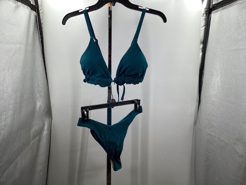 2 Pc Bikini Set, Size L - Lot 326