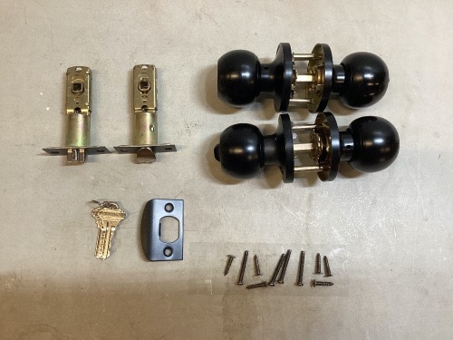2 Set Entry Door Knob Lockset & Double Cylinder Deadbolt Combinationh Set, Flat Black, Keyed Alike - Lot 67