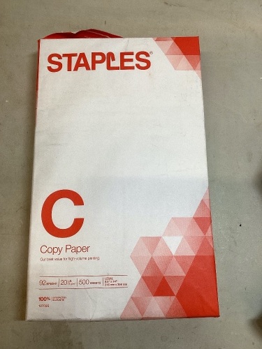 Lot of 8 Packs Staples Copy Paper, 8.5" x 14", 500 Sheets/Pack - Lot 298