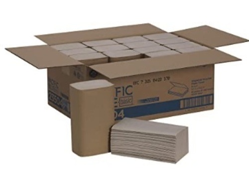 Pacific Blue Basic S-Fold Recycled Paper Towels, 250 Towels Per Pack, 16 Packs Per Case (4000 Total), 9.20" x 10.20" - Lot 299