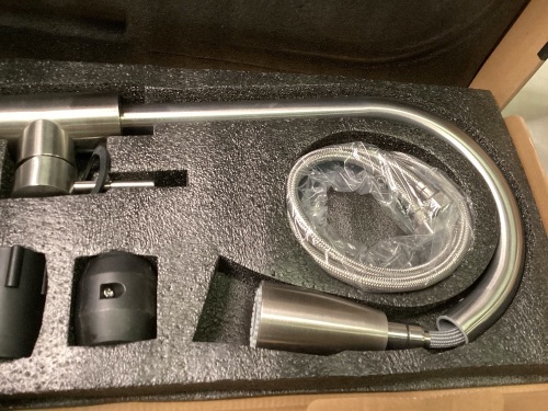 Kitchen Faucet with Sprayer, SUS 304 Stainless Steel - Lot 410