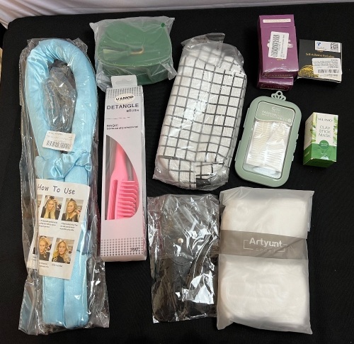 Bundle of Health & Beauty Items - Lot 109