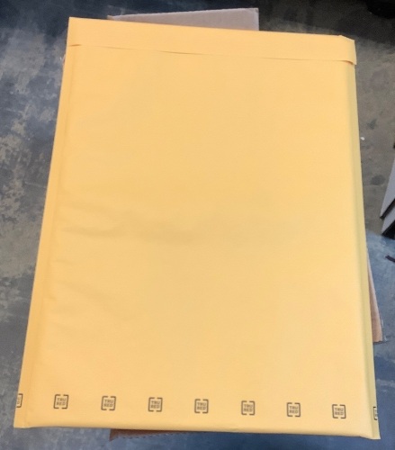 Box of TruRed Kraft Bubble Mailers, 25pk, 12 3/8"Wx17 3/4" - Lot 412