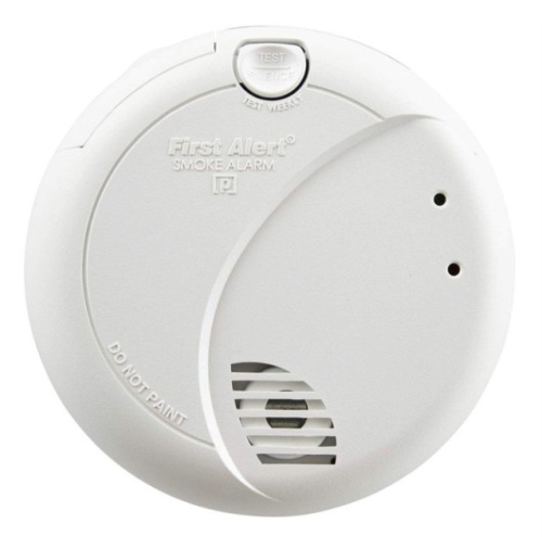 First Alert BRK 7010B Hardwired Photoelectric Smoke Alarm - Lot 141