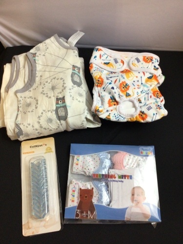 Baby Items Bundle - Lot 573