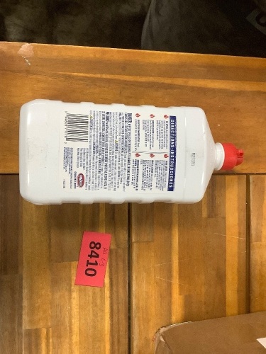 Box of KingsFord Lighter Fluid/ Flame Glo - Lot 8410