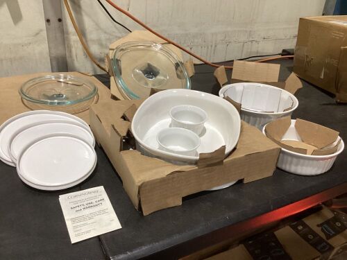 CorningWare French White 12pc Ceramic Bakeware Set with Lids - Missing 2 Bowls - Lot 305
