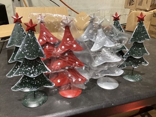Case of (8) 8" Mini Metal Tree Decorations - Lot 1047