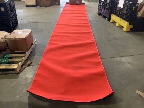 LONG Red Rug  - Lot 453