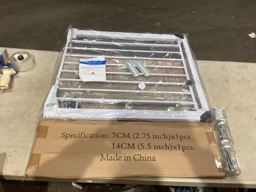 KingSo 29.5"-40.5" Extra Wide Baby Gate w/ Swing Door, 30" - Lot 787