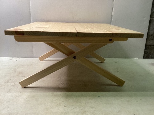 Lot of 2 Small Foldable Tables, 18.5" x 20" x 10" - Lot 102