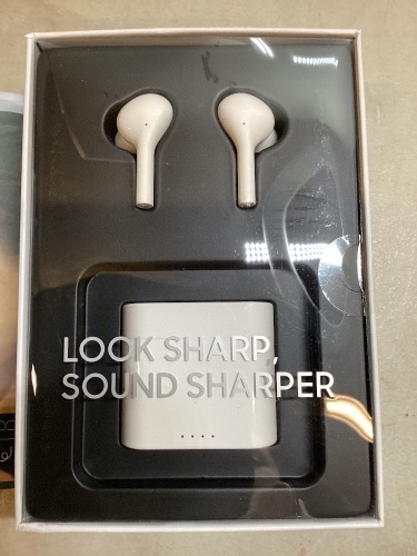 Sharper Image Wireless Earbuds & Charging Case - Lot 127