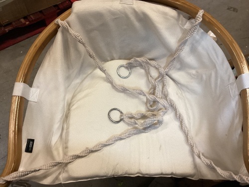 Hanging Swing Chair - Lot 137