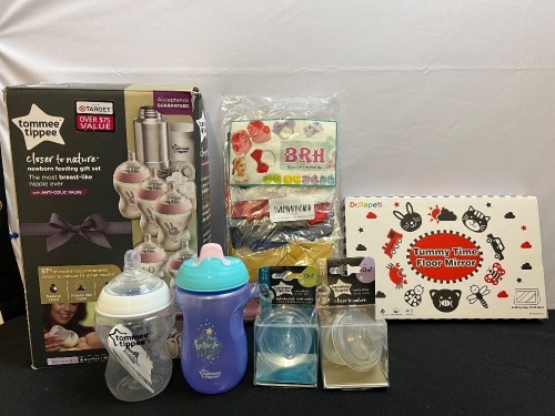 Bundle of Baby Items -  Bottles, Accessories & Toys - Lot 104