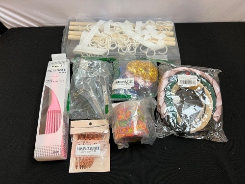 Bundle of Misc. Hair Items - Lot 183