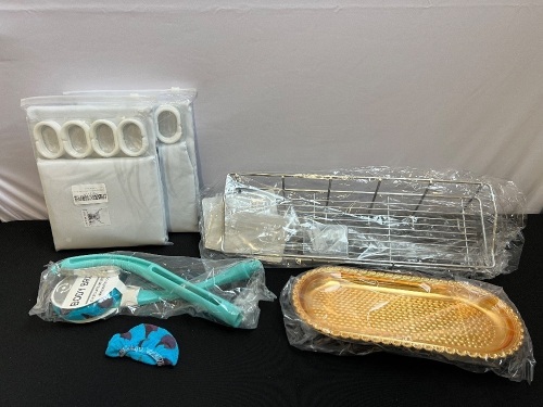 Bundle of Misc Bathroom Items - Lot 225