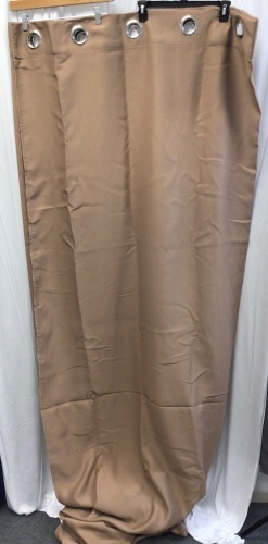 Curtain Panel, 110"x146" - Lot 419
