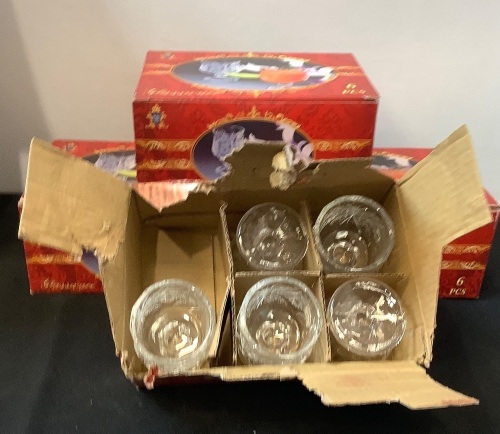 Set of 23 - 1.75 oz Shot Glasses - Lot 458