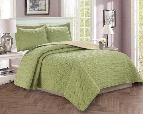 Celine Linen Luxury 3-Piece Bedspread Set with Shams, King Size, Sage - Appears New  - Lot 148