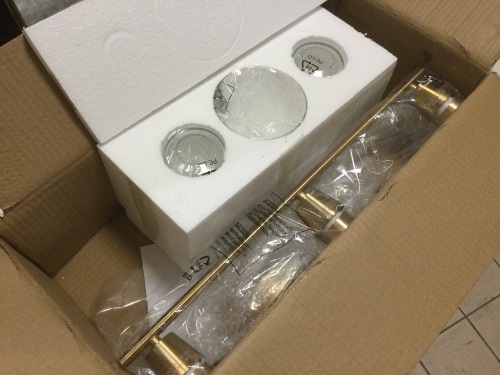 3-Light Vanity Fixture, 23". NEW - Lot 487