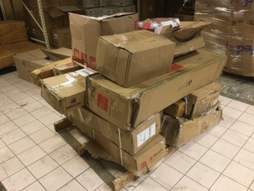Pallet of Salvage Returns. Will Contain Broken or Incomplete Items - Lot 1084