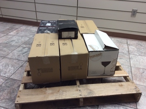 Pallet of Various Wine Glasses & 1 Box of Whiskey Tumblers - Contains New & Broken Pieces  - Lot 5000