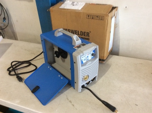 YESWELDER Digital MIG-205DS MIG Welder, 200 Amp 110/220V Dual Voltage - E-Comm Return, Unknown Condition  - Lot 408