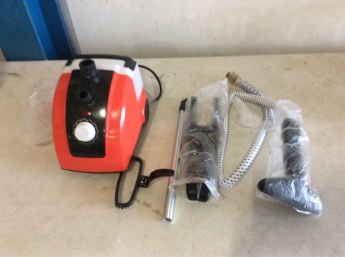 Garment Steamer - E-Comm Return, Unknown Condition  - Lot 425