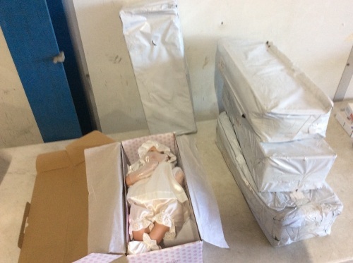Lot of (5) Reborn Baby Dolls - Appear New  - Lot 299